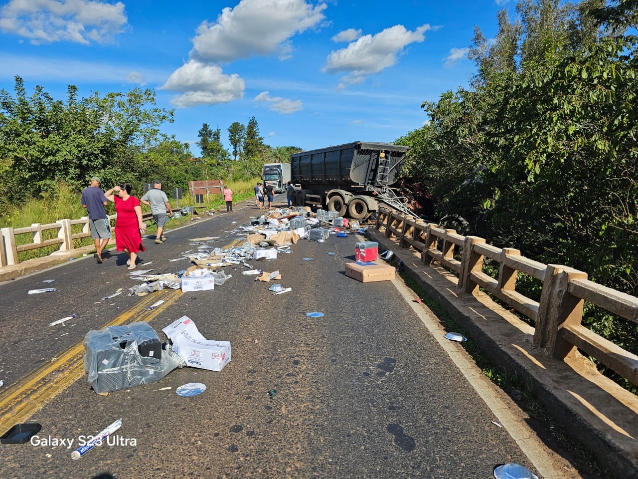 Acidente mata motorista na BR-153; rodovia ficará interditada por 5 horas neste domingo no trecho de Prata