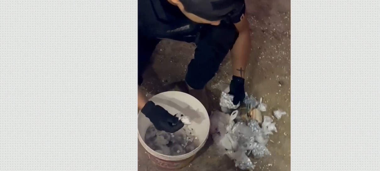 Polícia Civil apreende mil pedras de crack, arma e dinheiro durante operação no Litoral Sul da PB