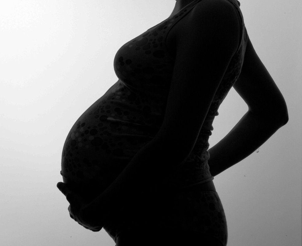 Benefício é liberado por motivo de nascimento de filho, aborto não criminoso, adoção ou guarda judicial — Foto: Imagem ilustrativa/Divulgação