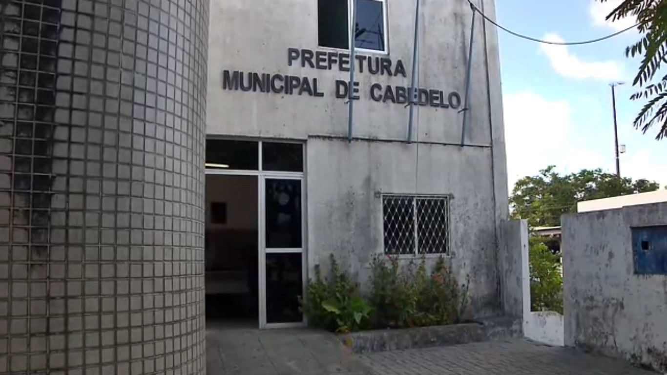 Prefeitura de Cabedelo nomeia comissão para tratar de concurso na Administração e na Saúde