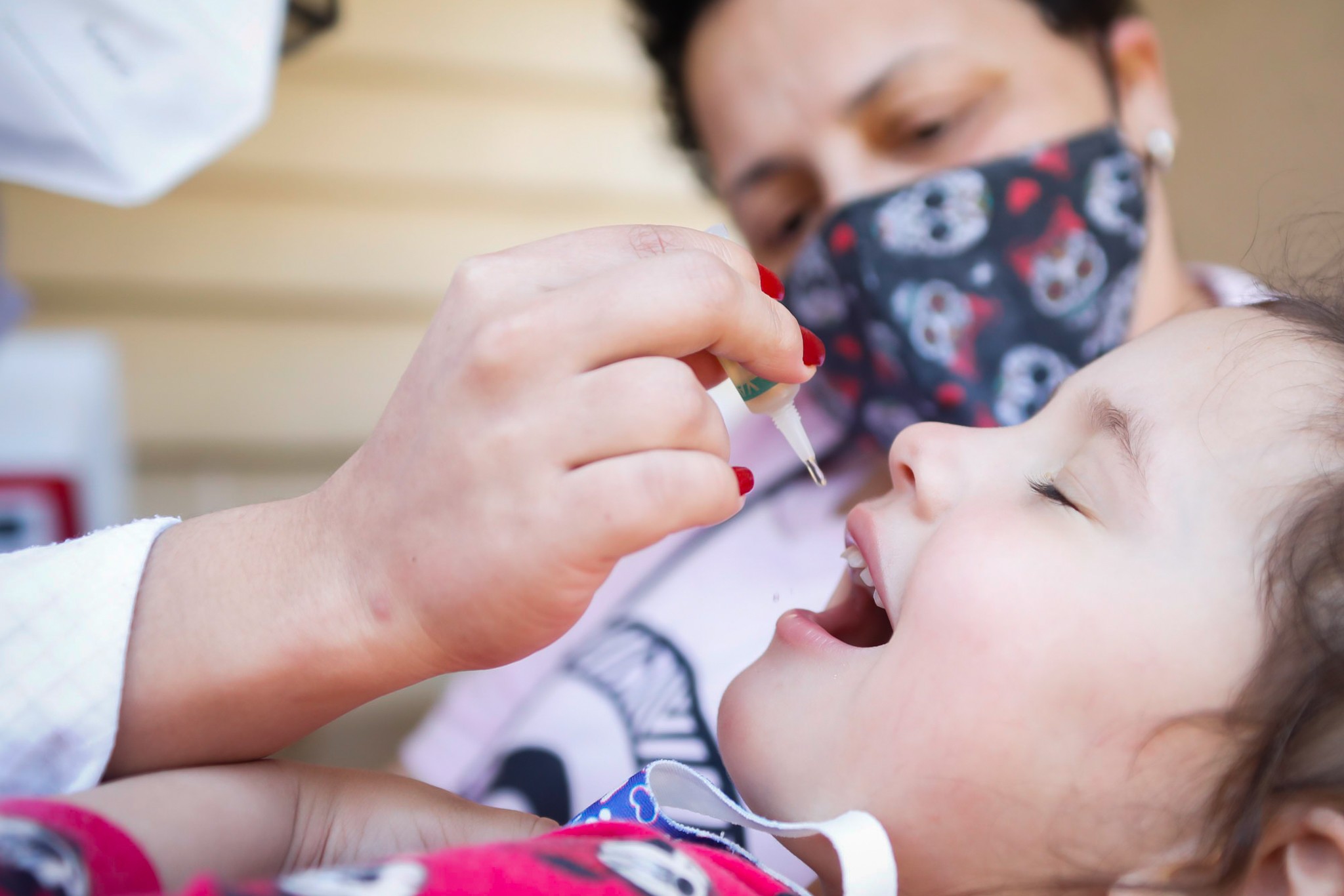 Cidades do Sul do Rio e Costa Verde começam a aplicar a vacina contra a poliomielite nesta semana