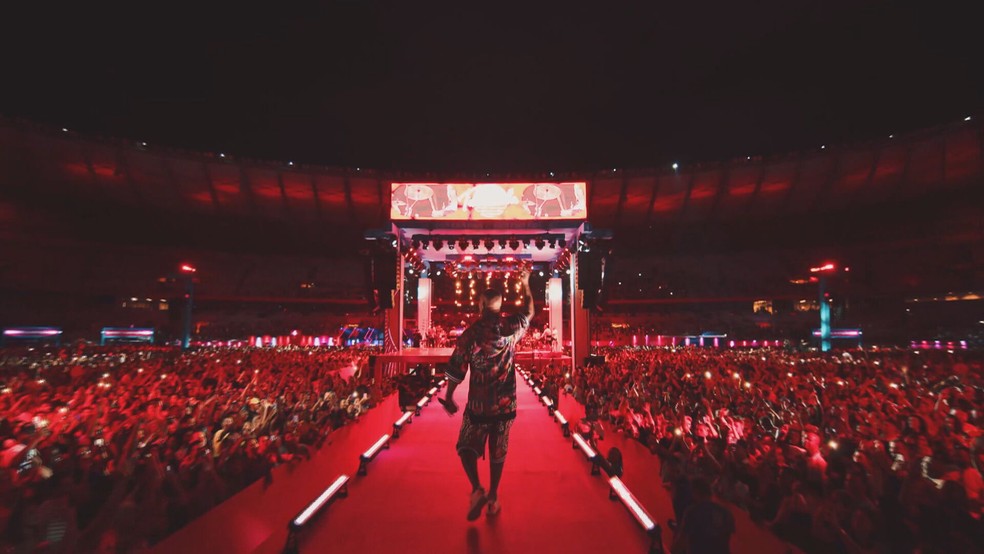 "Tardezinha", show do cantor Thiaguinho — Foto: Reprodução/TV Globo