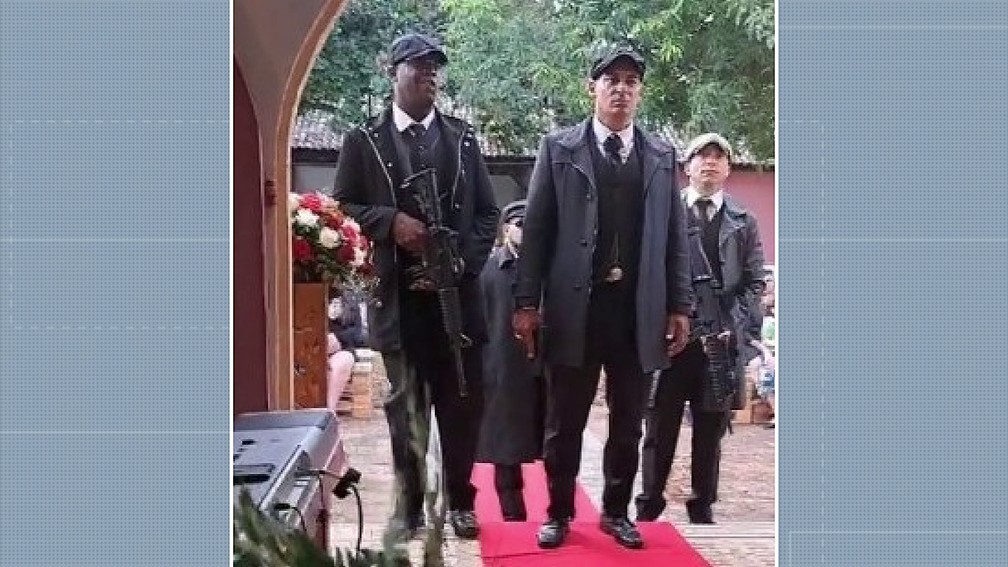 Casamento de vereador vestido de gângster vira alvo de apuração em Jaguariúna — Foto: Reprodução/EPTV