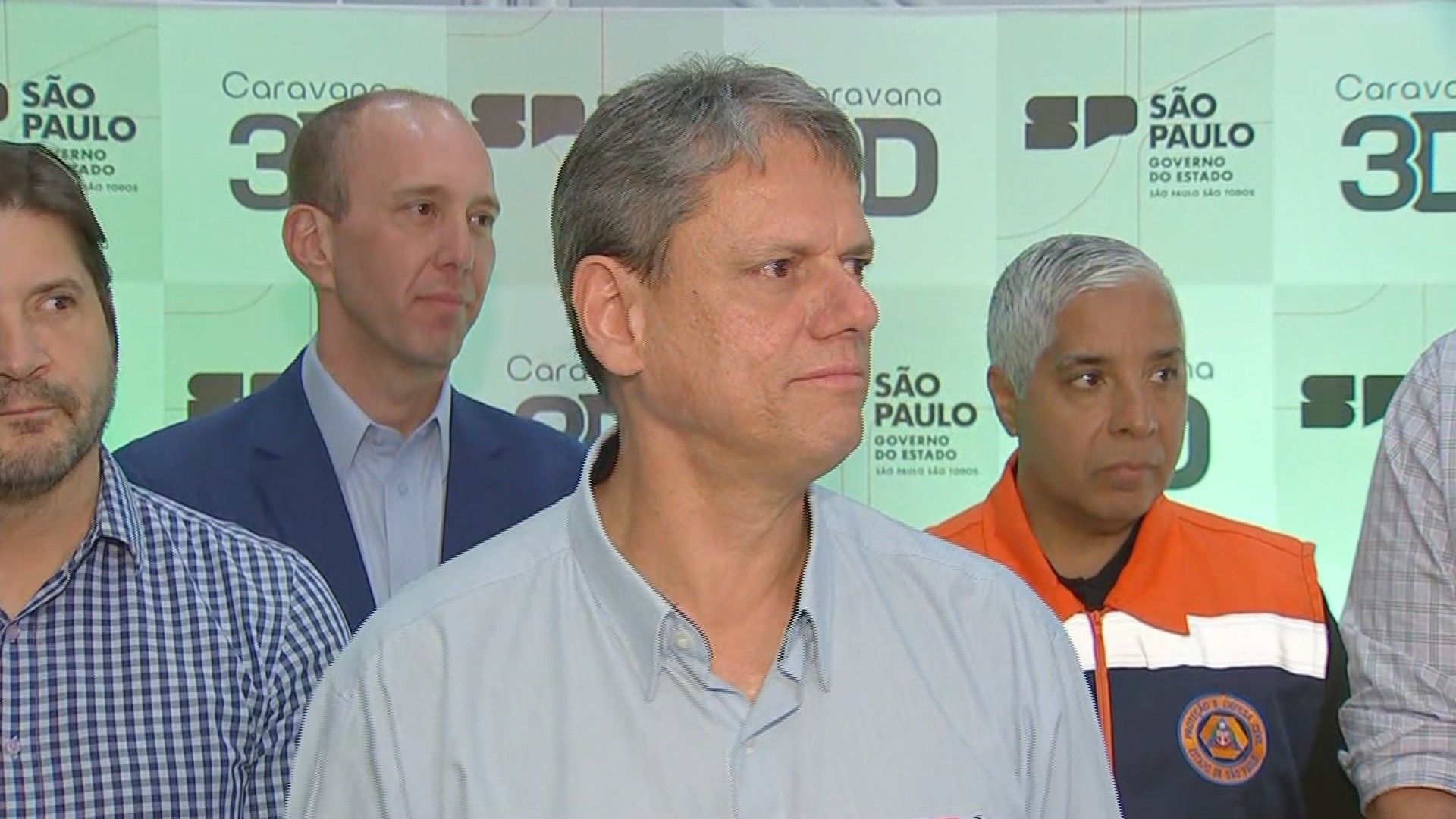 Tarcísio anuncia linha de crédito para empresas de setores afetados pelo tarifaço de Trump