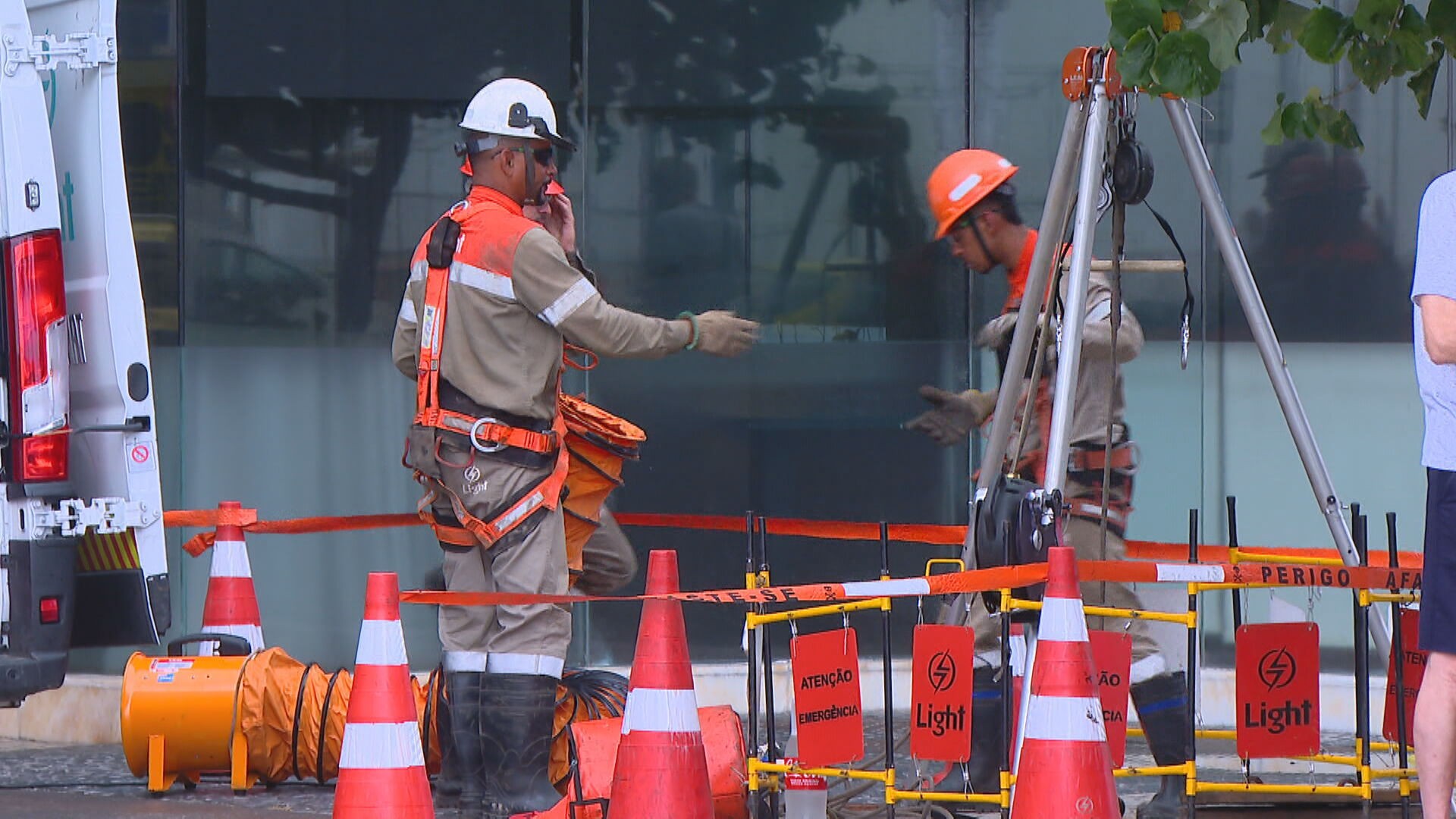 Justiça do RJ determina que Light restabeleça luz em prédios em Copacabana e Leme, sob risco de multa diária de R$ 200 mil