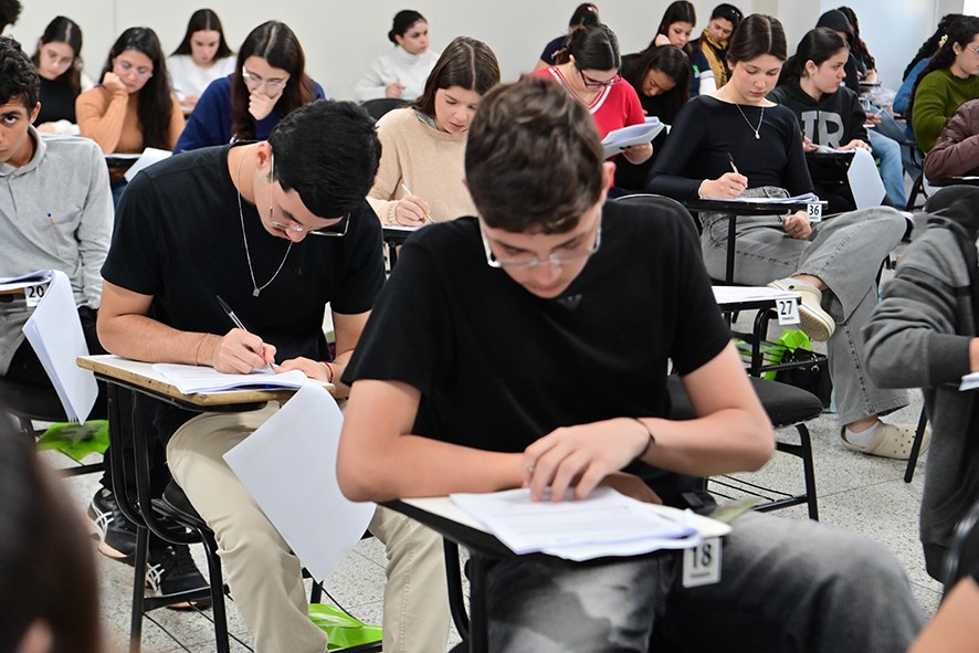 Vestibular 2027 da Unoeste oferece bolsas de até 80% 
