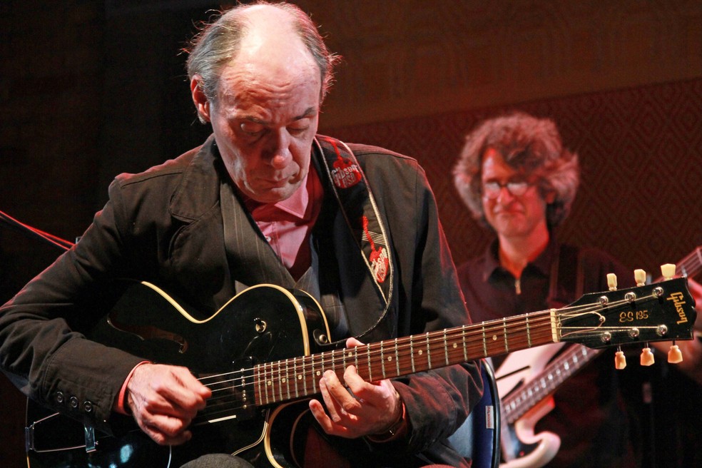 Lanny em apresentação no Sesc Pompeia, na Zona Oeste de SP, em 2012. — Foto: Estadão Conteúdo.