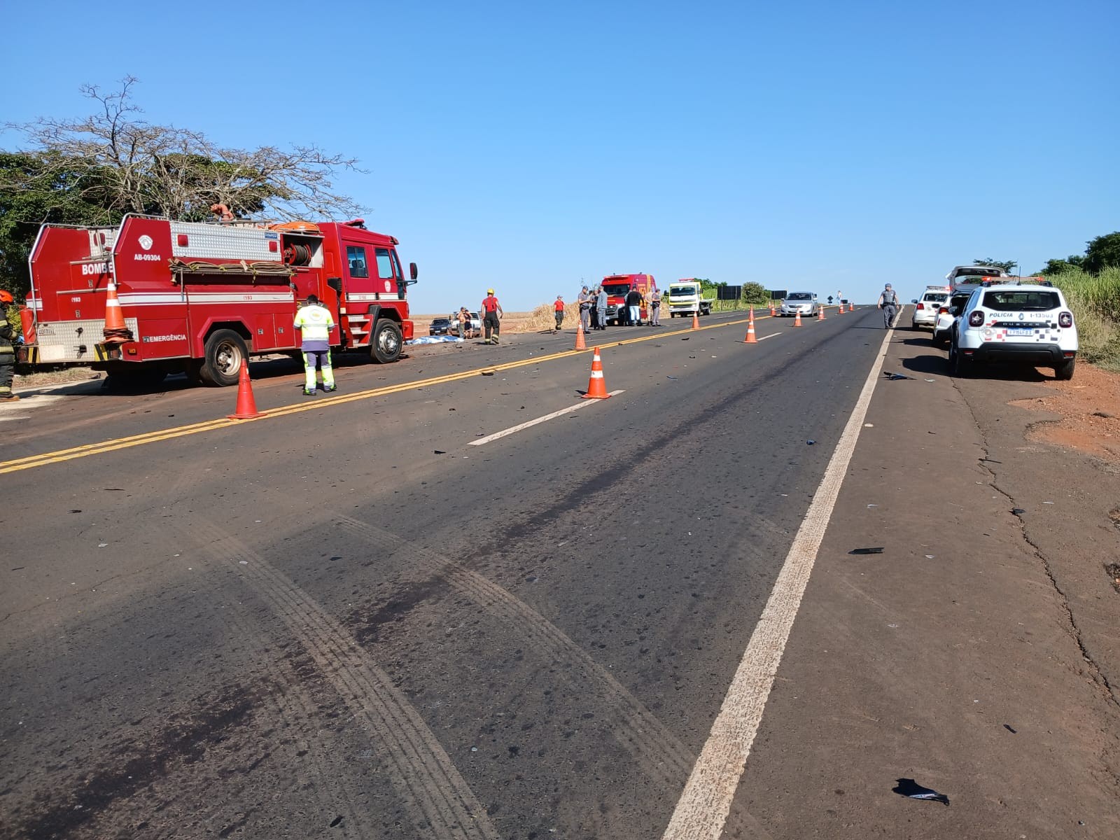 Motociclista morre após bater em caminhonete que cruzava rodovia em Ibitinga