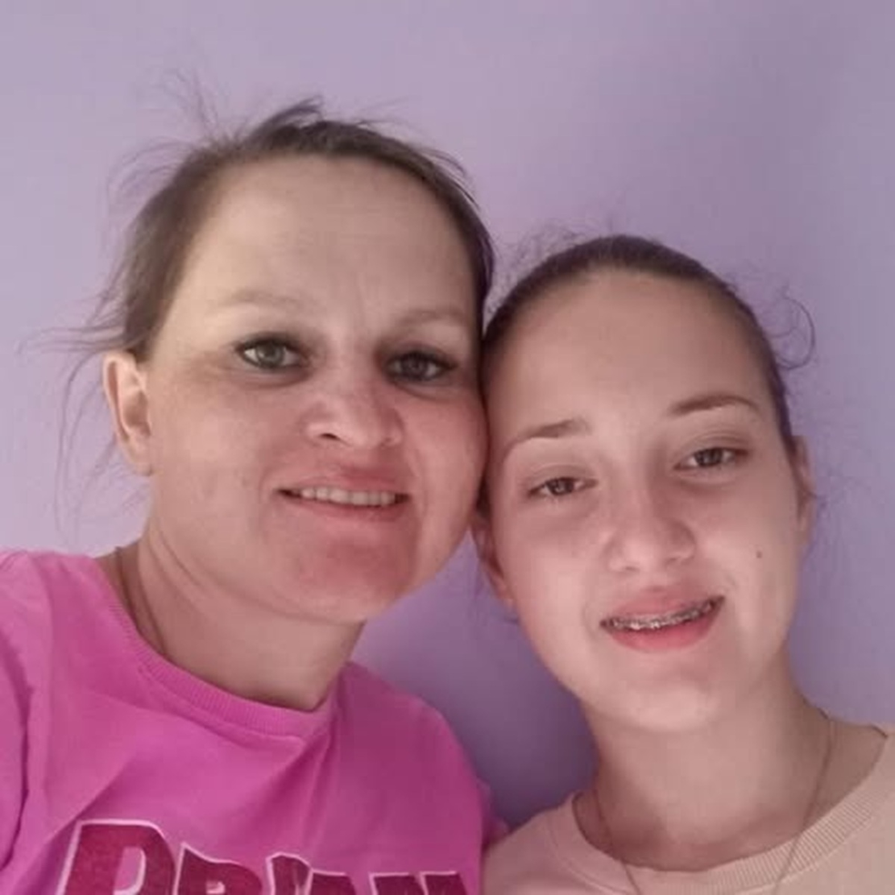 Juvilete Kviatkoski, de 37 anos, e Mariana Vitória Cuochinski, de 15 anos — Foto: Reprodução/Redes sociais