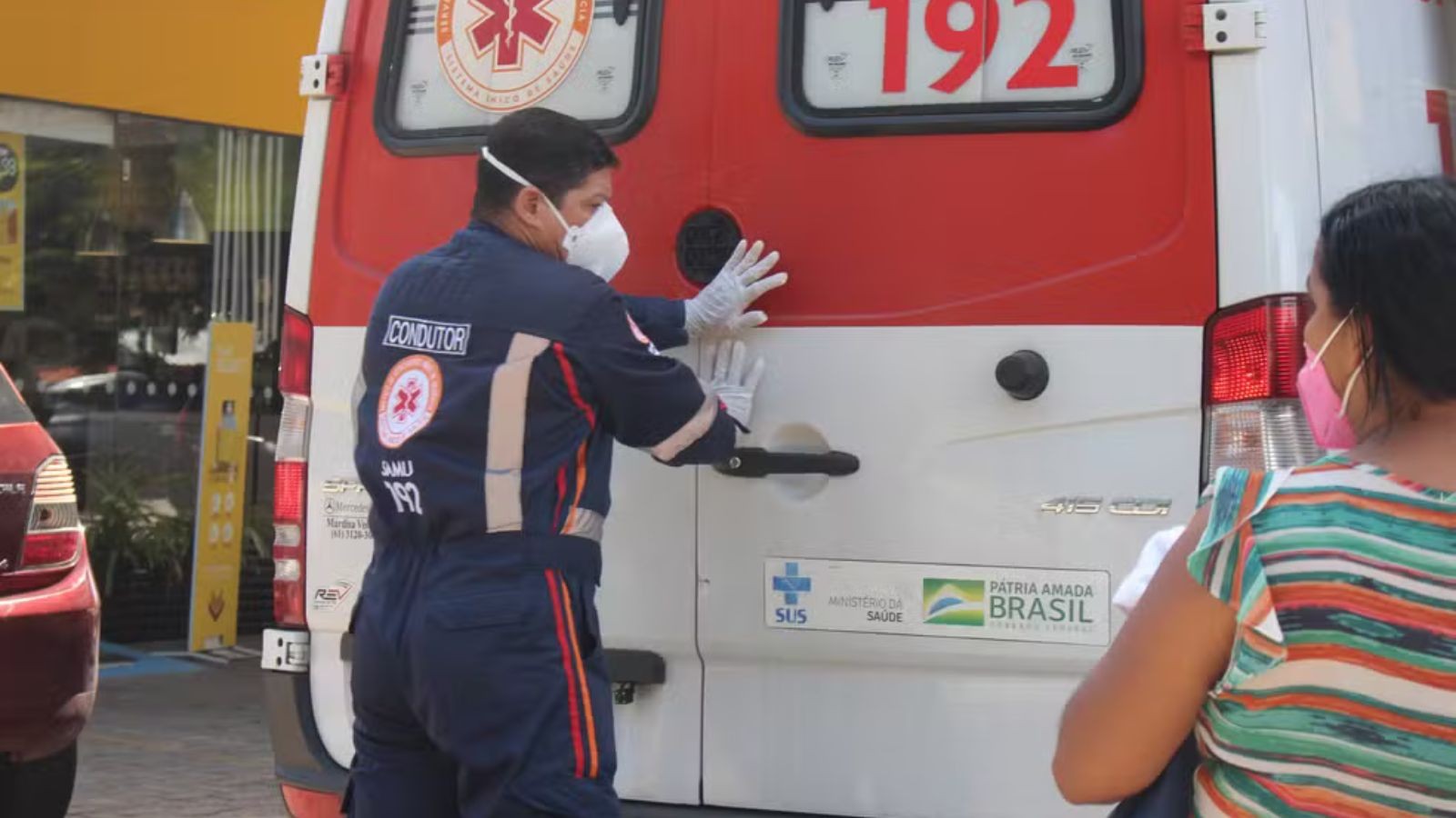 Homem morre carbonizado dentro de casa onde armazenava gasolina no PI