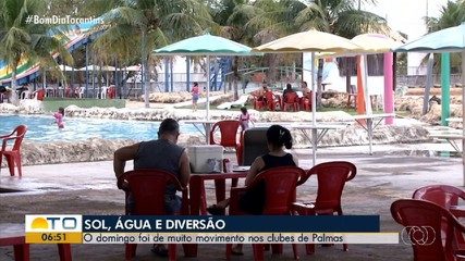 Moradores aproveitam o domingo de sol nos clubes de Palmas