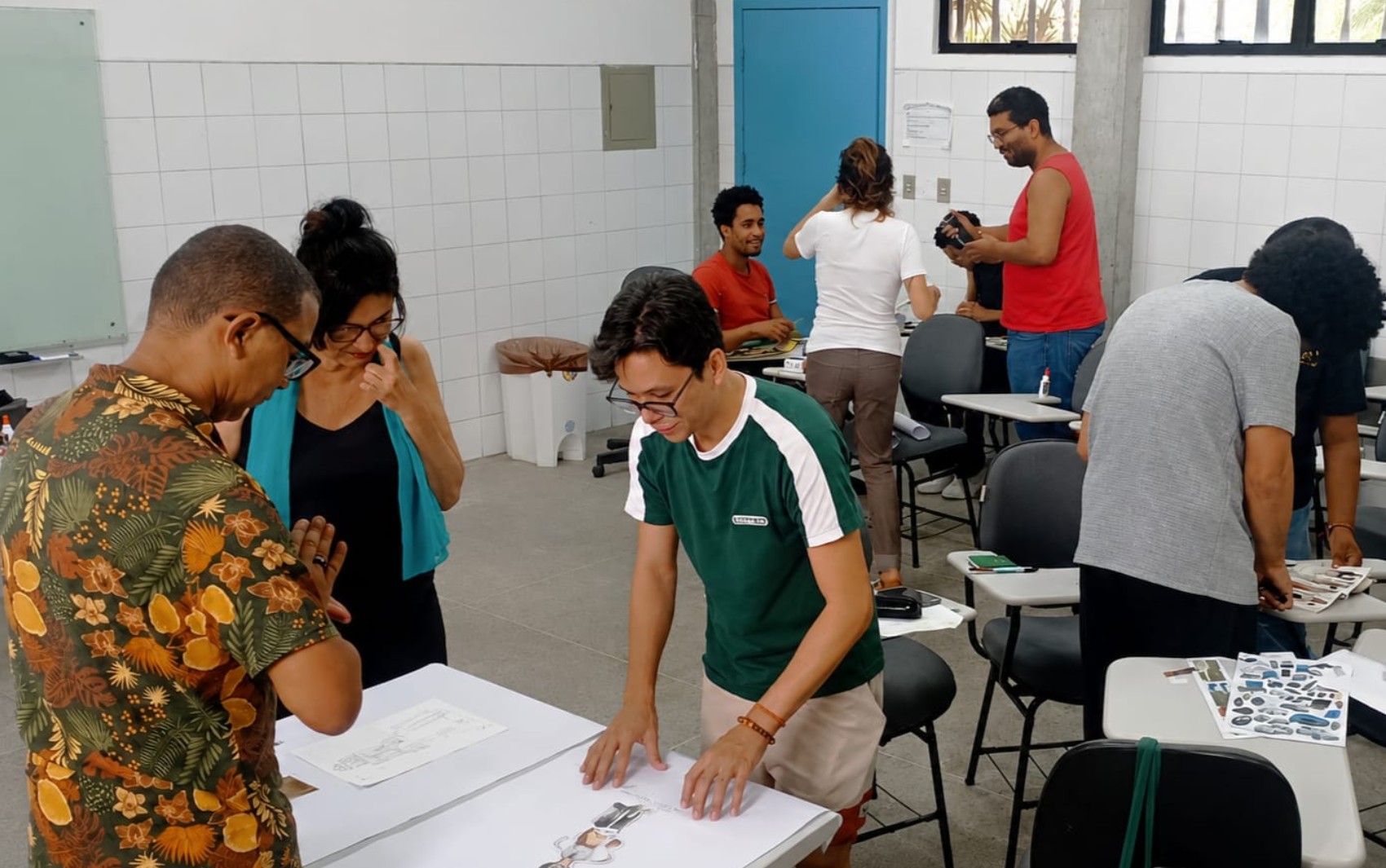 Uefs oferece oficina de pintura e palestra sobre inteligência artificial com inscrições gratuitas; saiba mais