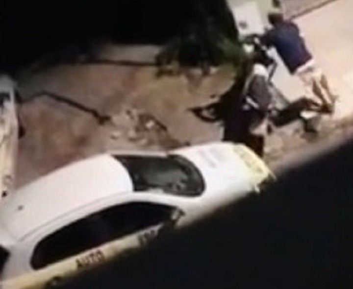 VÍDEO: Homens são flagrados furtando motos de autoescola na Ponta Verde, em Maceió