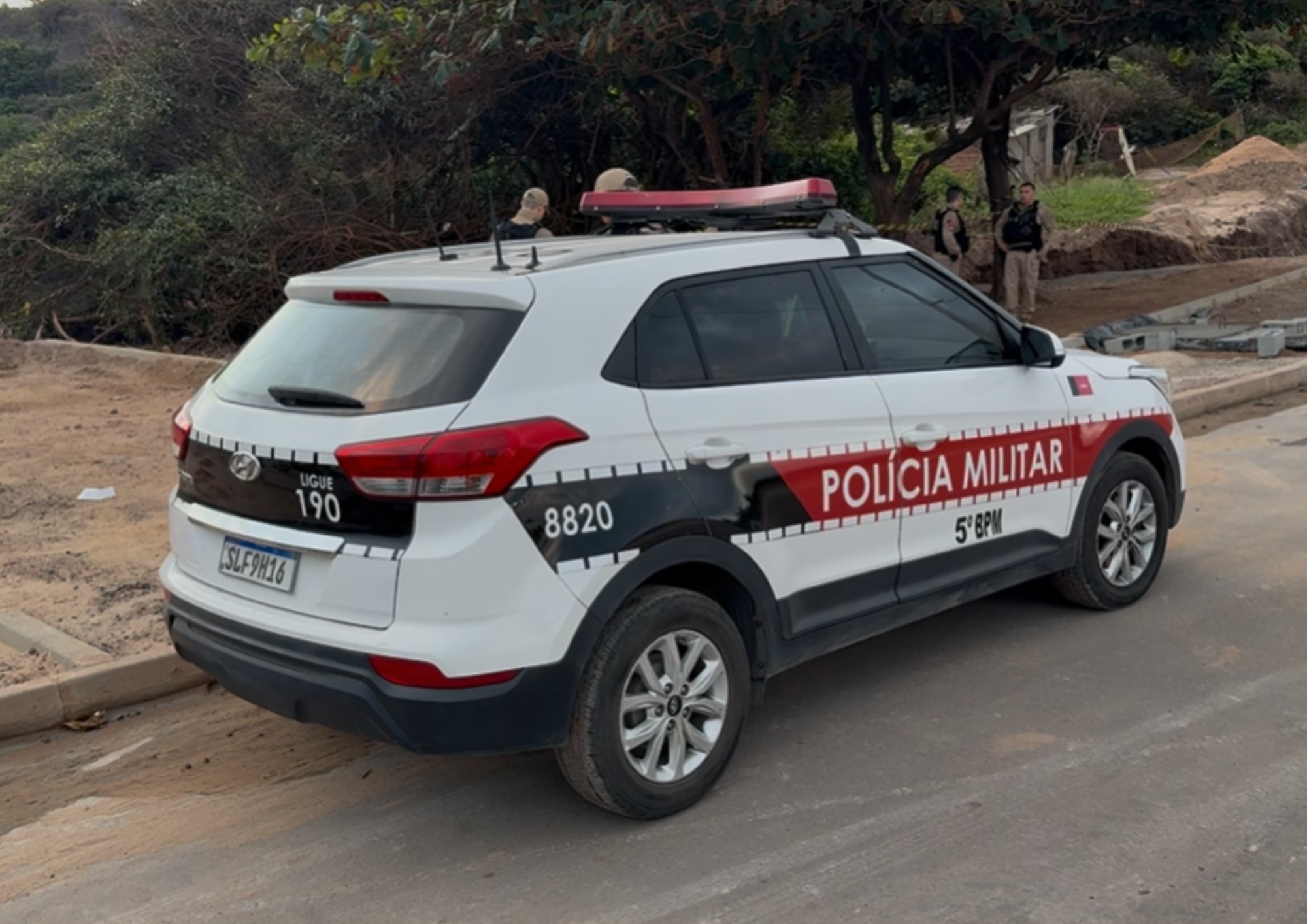 Homem é morto a tiros na frente da família, em João Pessoa