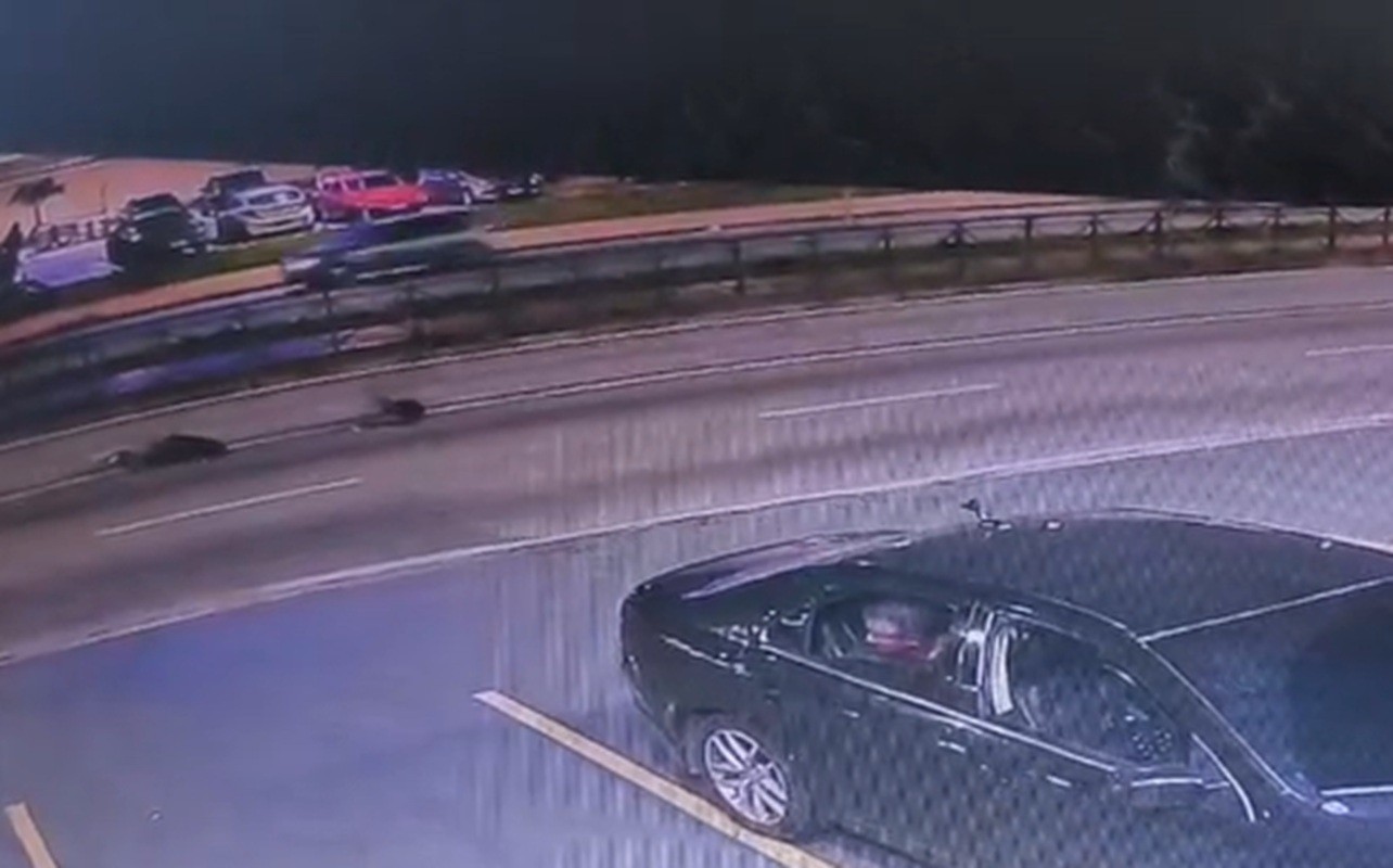 Jovem é arremessada ao ser atropelada por carro no corredor do BRT em Sorocaba
