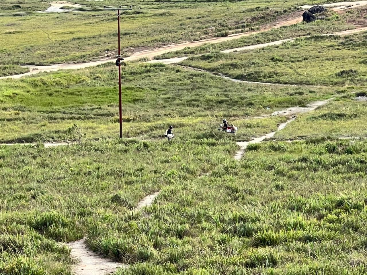 Rotas clandestinas têm circulação livre na fronteira entre Brasil e Venezuela