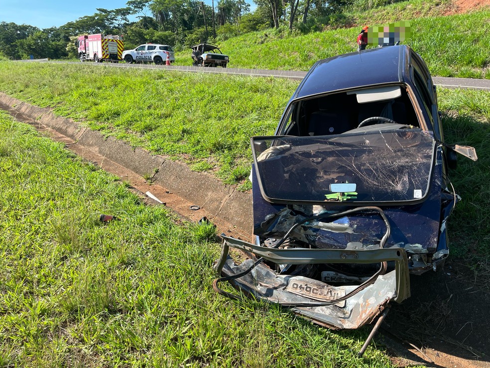 Duas pessoas morrem em acidente na rodovia Marechal Rondon em Mirandópolis (SP) — Foto: Polícia Rodoviária/Divulgação