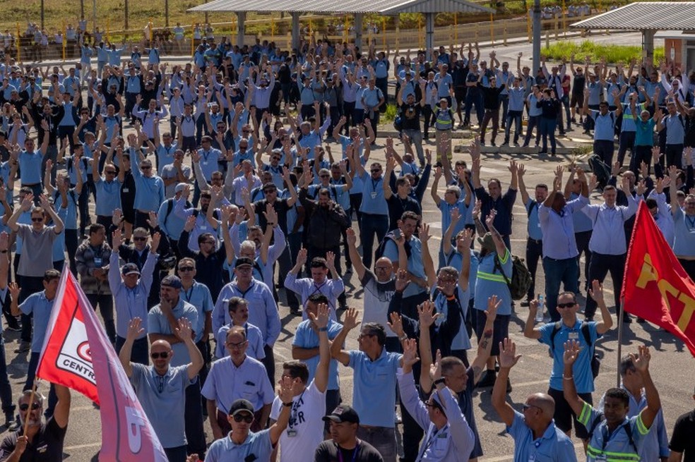 Funcionários da GM suspendem greve após acordo para reintegrar 1,2 mil demitidos — Foto: Sindicato dos Metalúrgicos/Divulgação