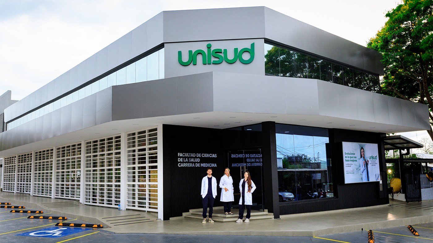 Universidade paraguaia aposta em nova fase para se diferenciar no ensino médico