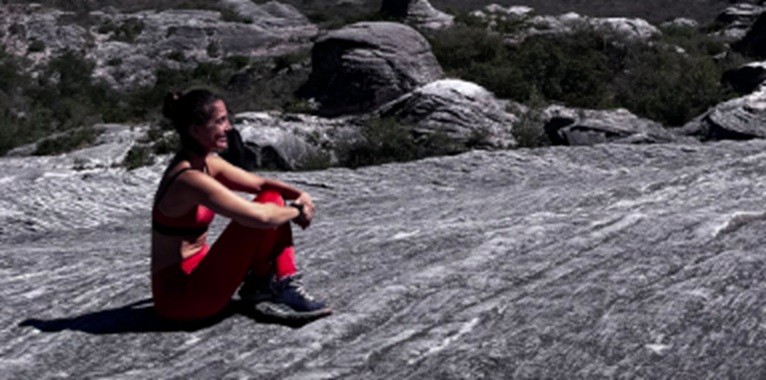 Atriz Camila Pitanga compartilha fotos de visita à Serra das Confusões, no Sul do Piauí: 'grandiosidade da natureza'