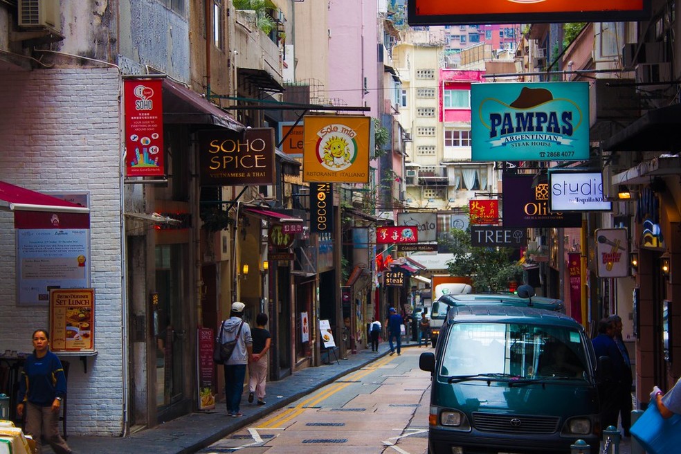 Hollywood Road, Hong Kong — Foto: Bertrand Duperrin/Flickr