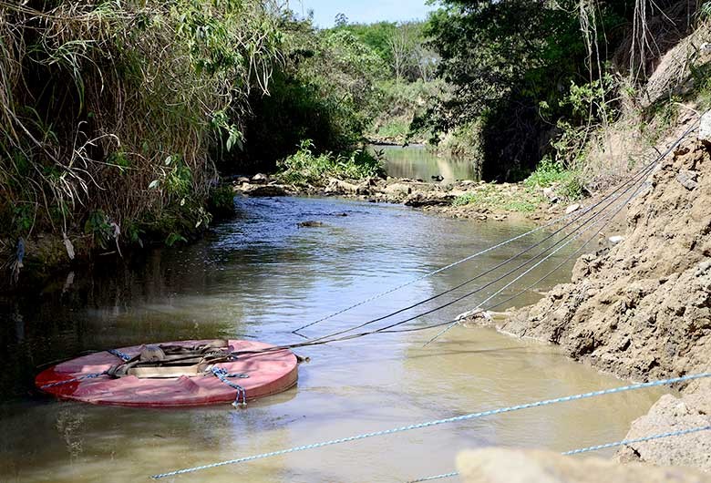 Sabesp identifica lançamento irregular de produto químico no Rio Jundiaí em Várzea Paulista