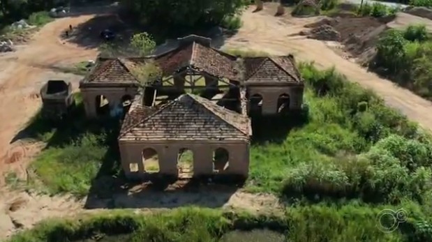Patrimônio histórico de quase 100 anos está abandonado em Sorocaba
