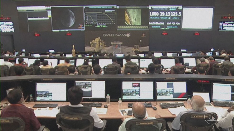 Missão espacial indiana encontra oxigênio e outros elementos importantes no solo da Lua — Foto: Reprodução/Jornal da Globo