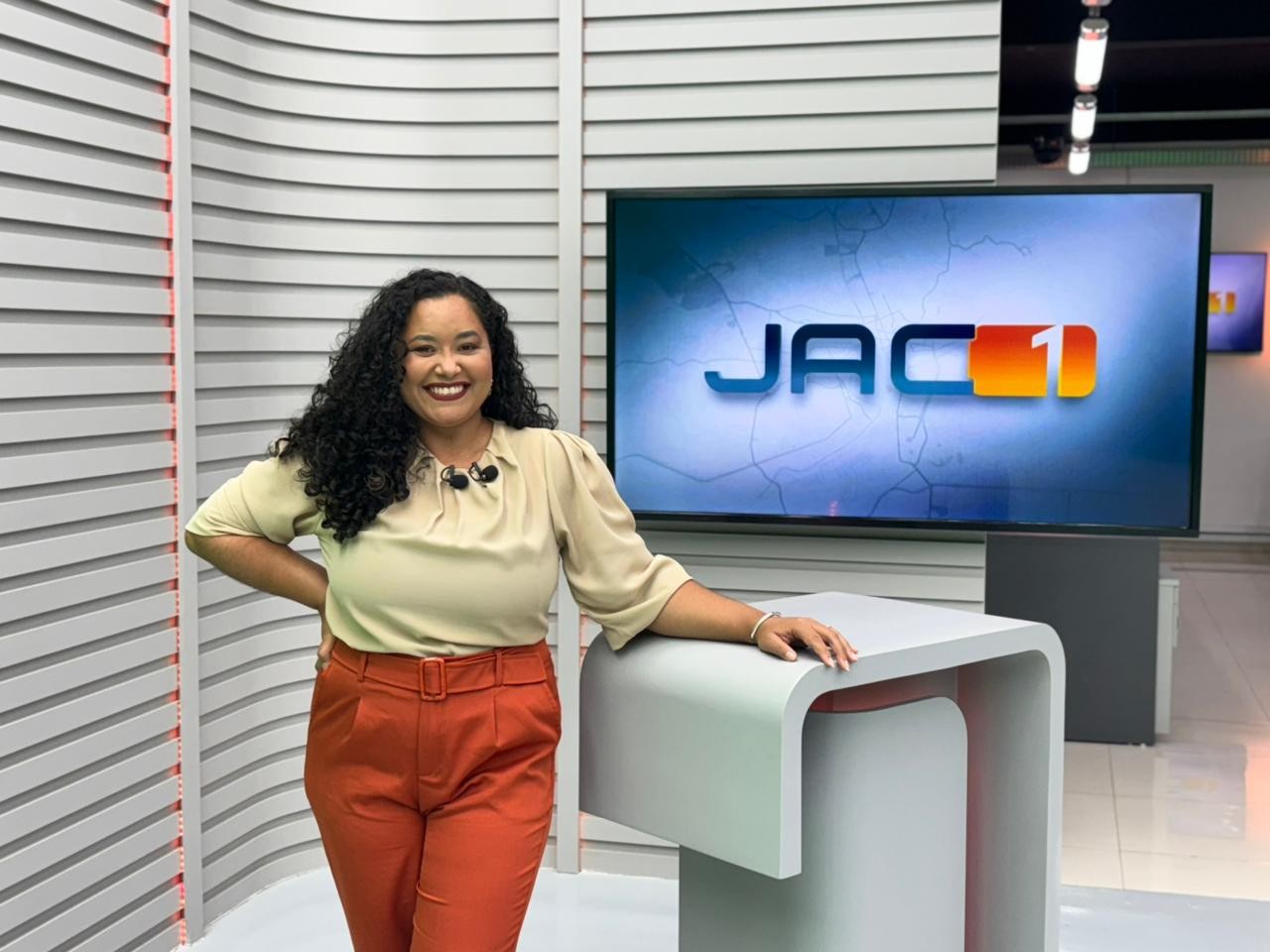 AO VIVO: Assista ao JAC 1 com Quésia Melo