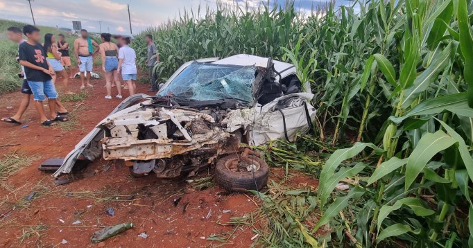 Carro dirigido por motorista bêbado bate em outro veículo e mata jovem de 27 anos no Paraná, diz polícia