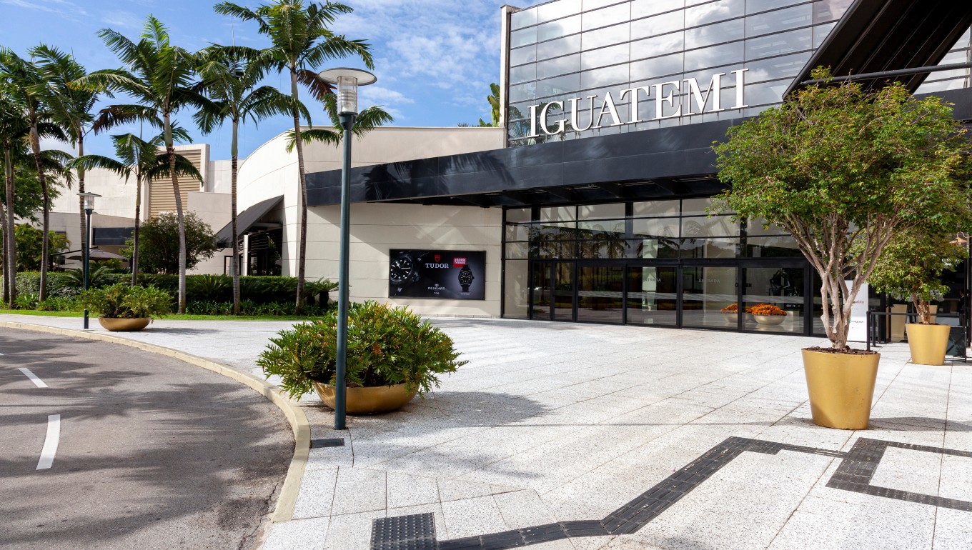 Homem é preso suspeito de furtar mercado em shopping de luxo em Brasília