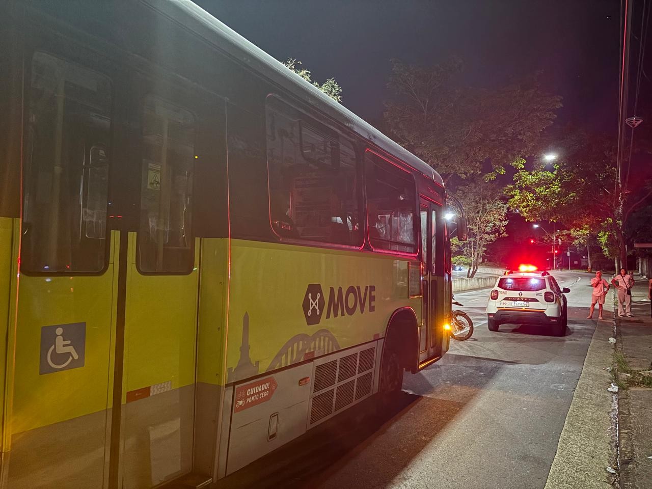 Torcedor do Cruzeiro morre atropelado por ônibus ao sair de jogo no Mineirão