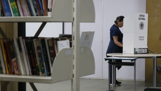 Não tem certeza do seu local de votação? Veja onde consultar