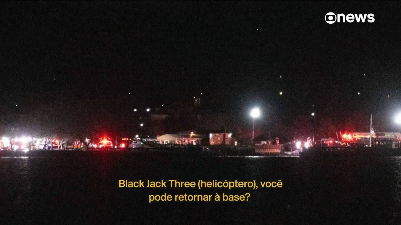 Novo VÍDEO mostra colisão frontal entre avião e helicóptero em Washington, nos EUA
