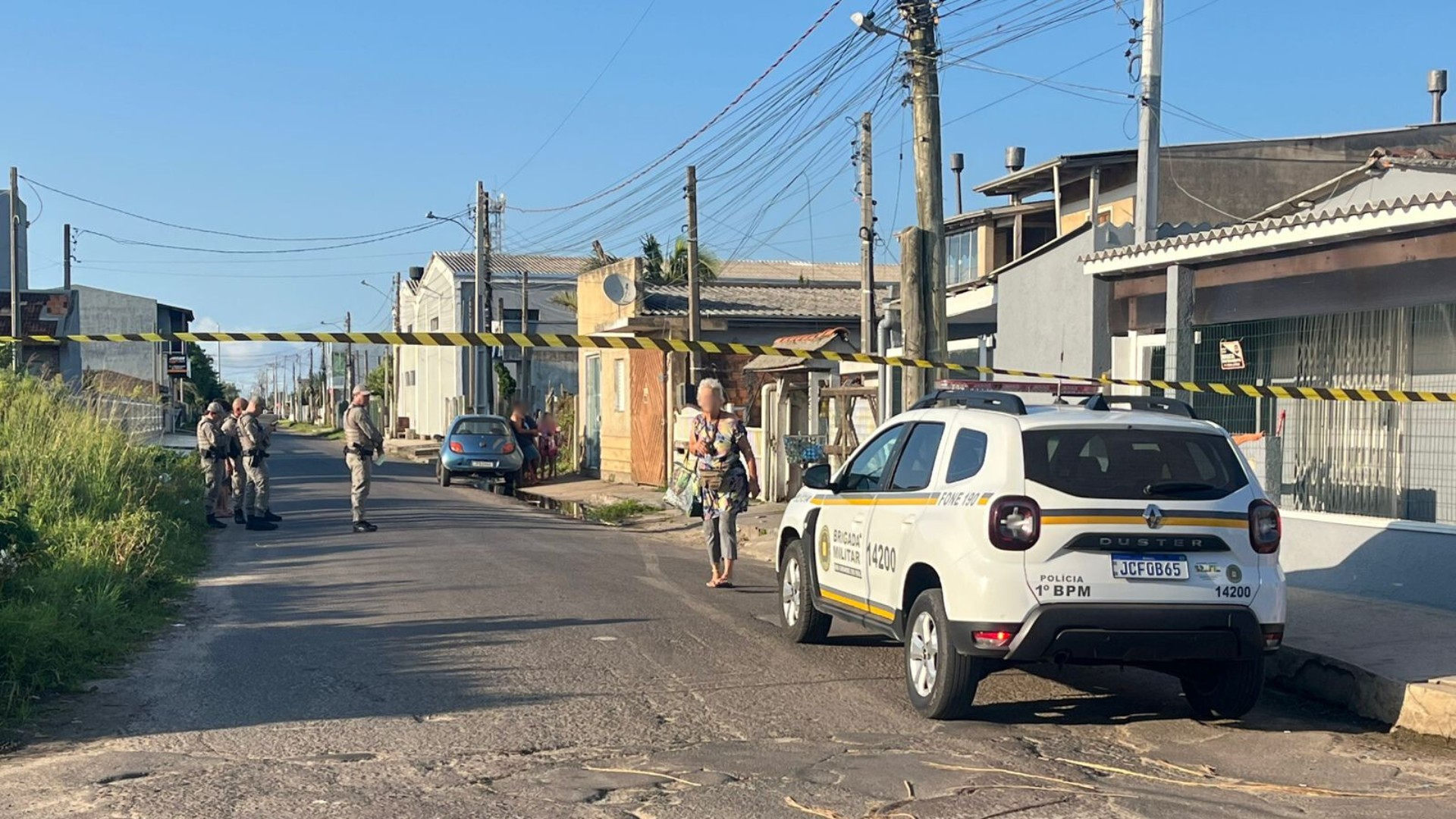 Jovem é morta a facadas dentro de casa no Litoral Norte do RS; suspeito é companheiro da vítima