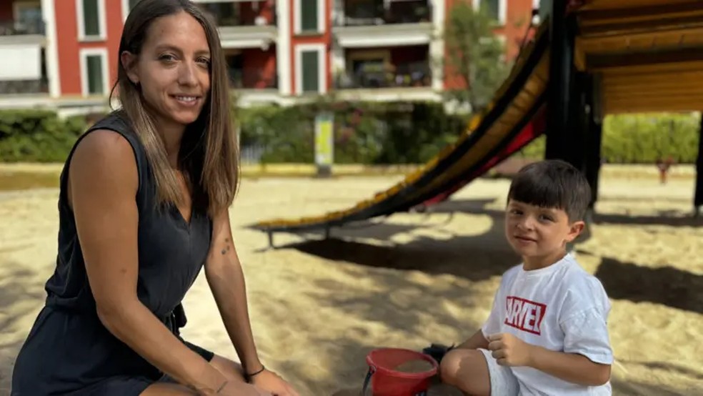 Sonia diz que o turismo é culpado pela queda nos padrões de vida da população local — Foto: BBC
