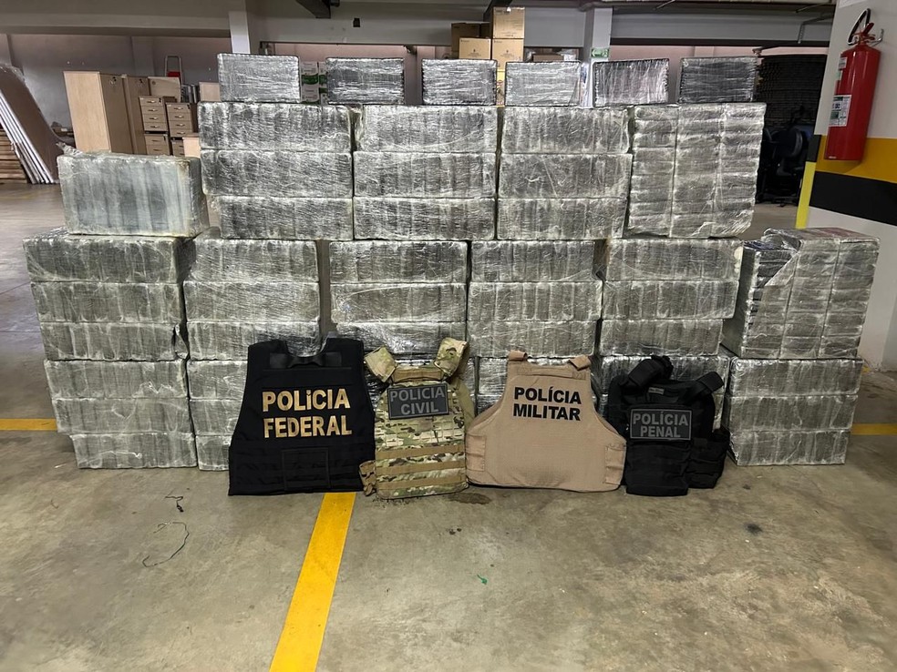 Drogas apreendidas em abril de 2025 estavam em um caminhão carregado de melancias — Foto: Divulgação/Polícia Federal