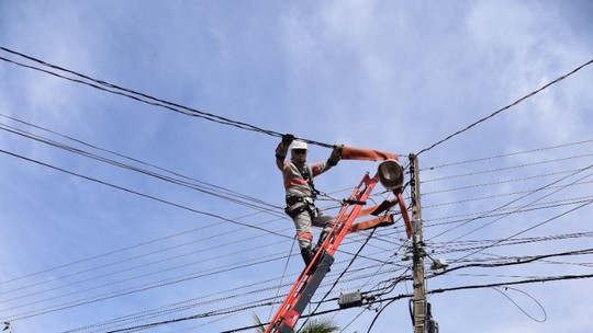 Processo seletivo abre inscrições para contratação de eletricistas em Presidente Prudente e Osvaldo Cruz; veja como participar - Currículos podem ser enviados até a próxima segunda-feira (7) pela internet.