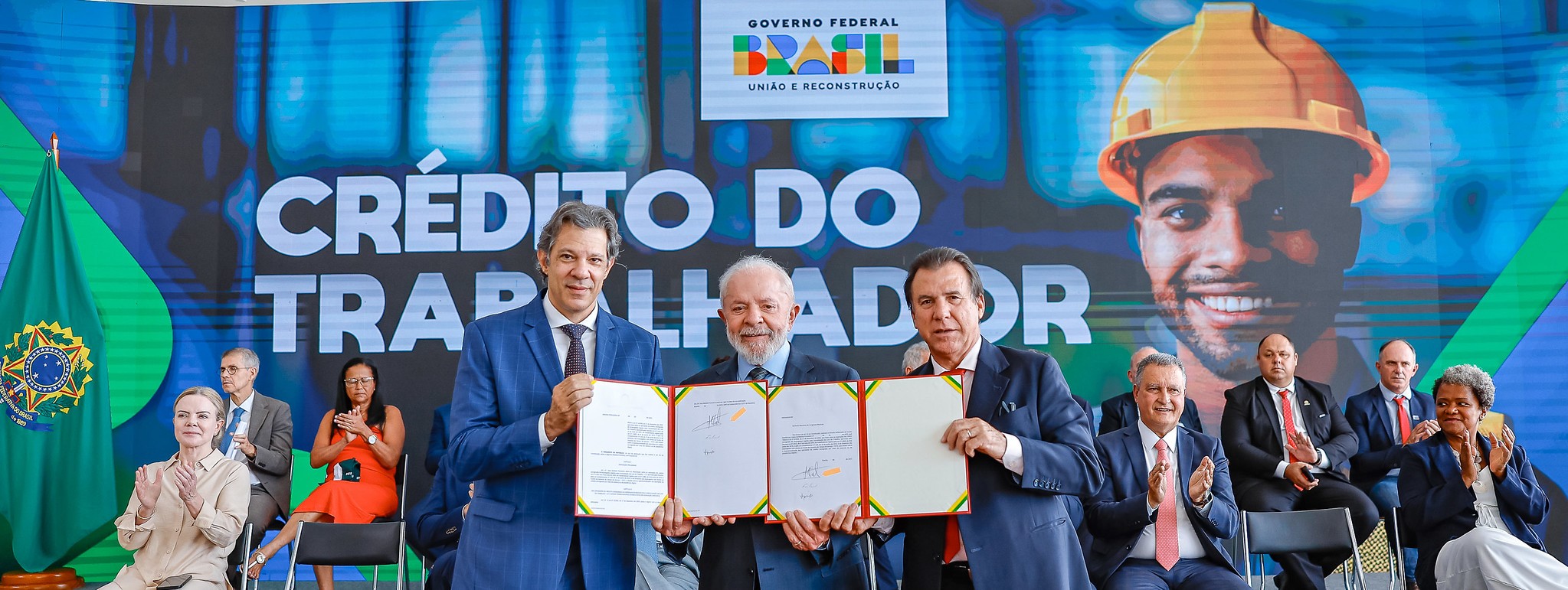 Governo Lula enfrenta críticas e batalha nas redes com novo consignado e prepara campanha de educação financeira