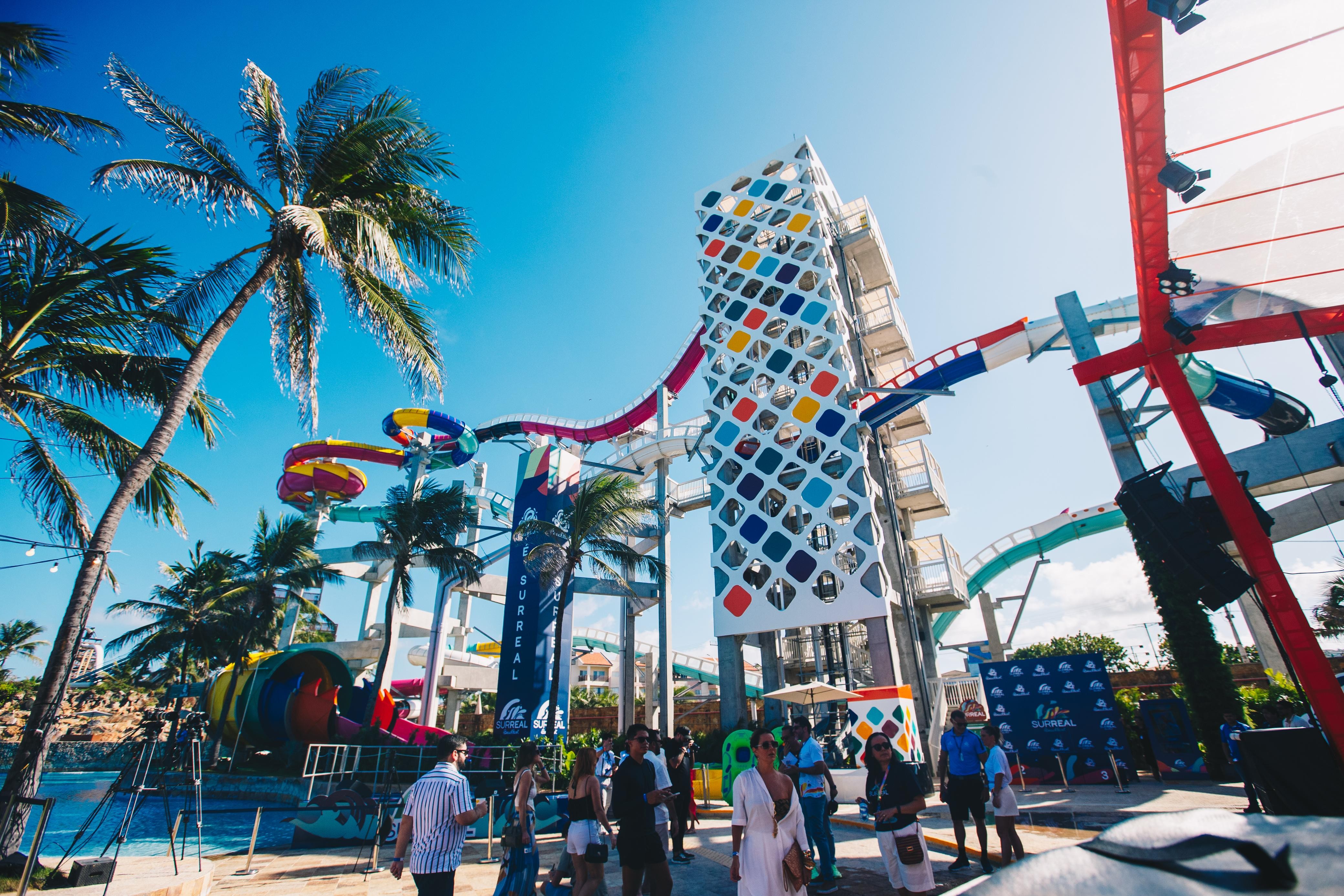 Parque aquático abre 242 vagas temporárias para a alta estação na Grande Fortaleza