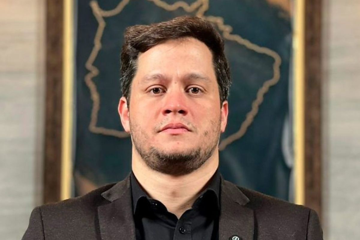 Qual é o número de Economista Renato Gomes (DC) para o governo de Mato Grosso do Sul?