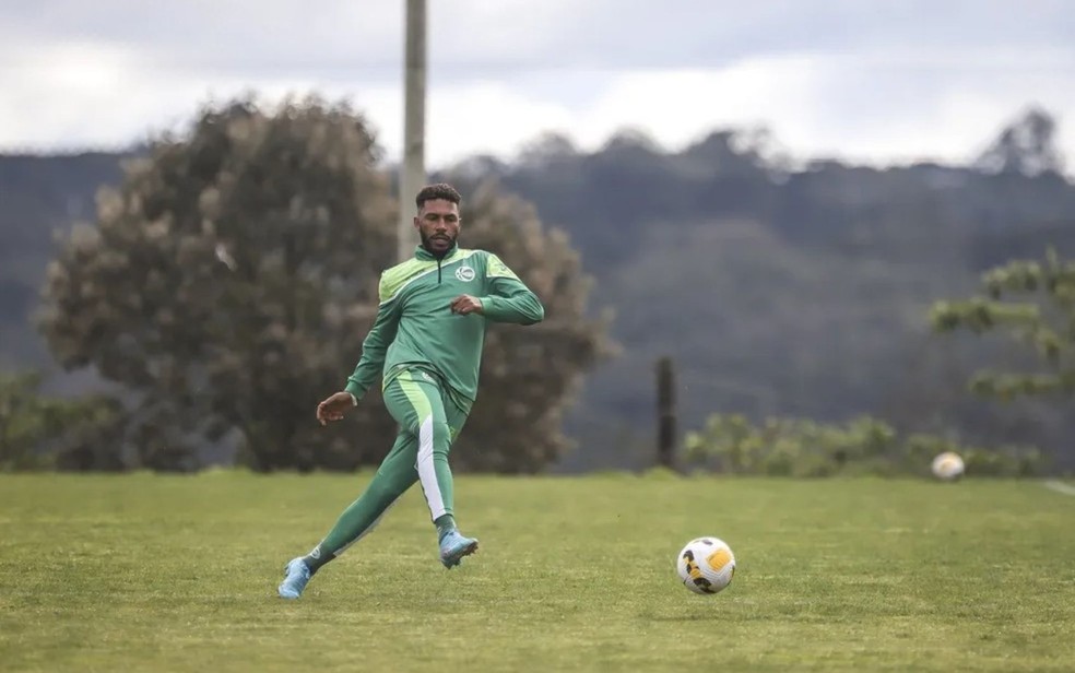 Zaqueiro Paulo Miranda, denunciado pelo MP por manipulação no futebol, Goiás — Foto:  Fernando Alves/E.C Juventude