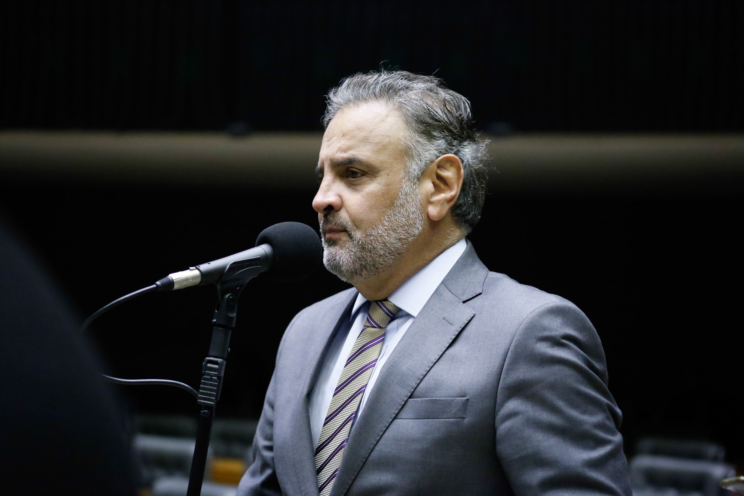 Cidadania propõe pré-candidatura de Aécio Neves à Presidência em federação com PSDB