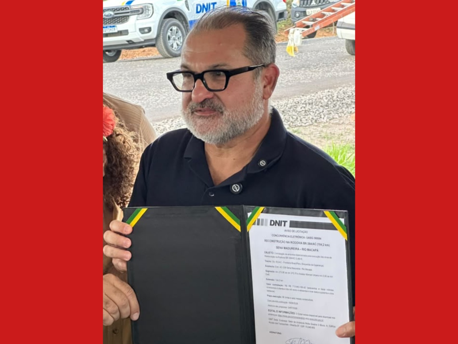 Ministro dos Transportes anuncia recuperação da BR-364 e visita ponte que desabou no Acre