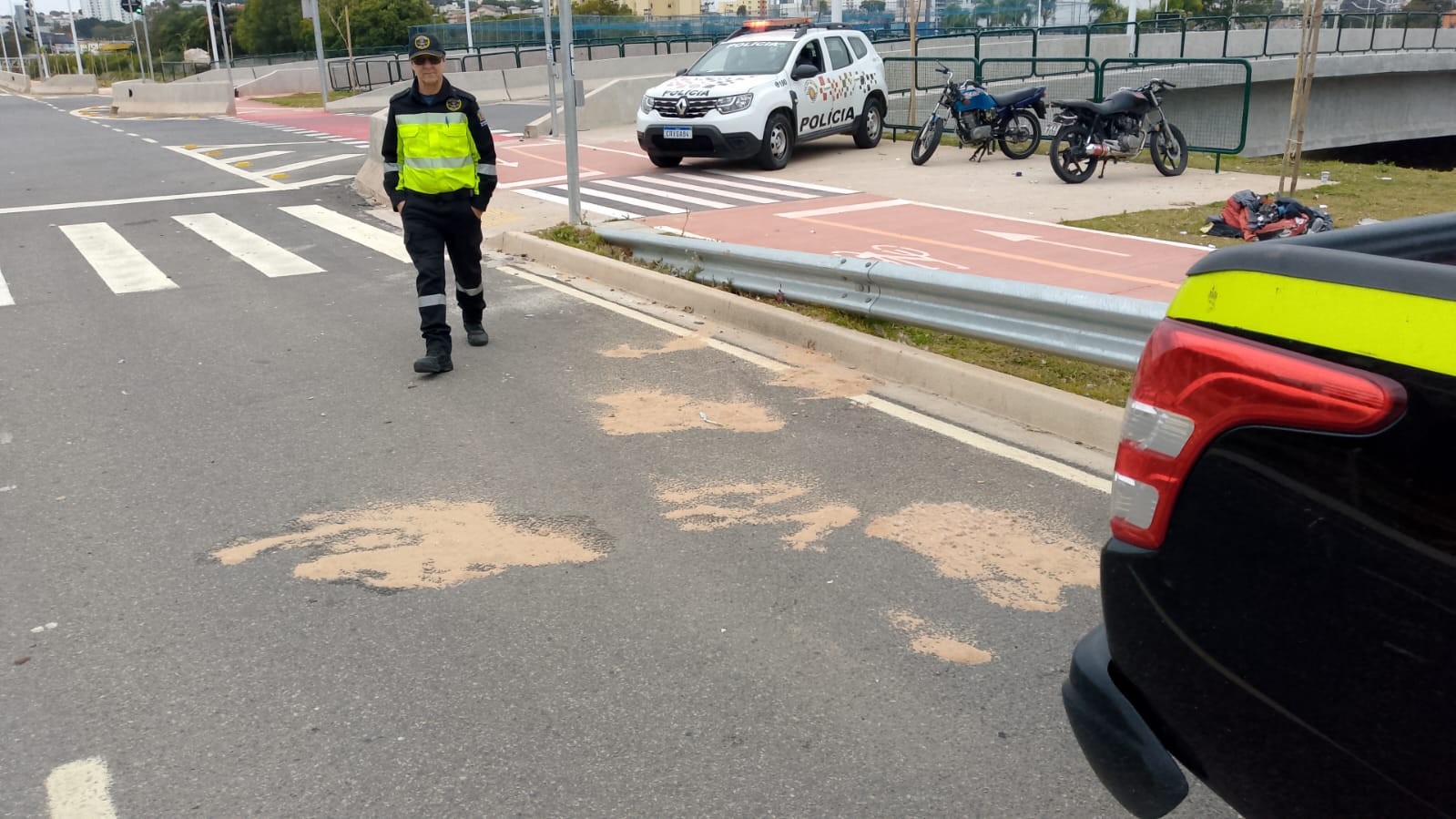 Acidente entre motos deixa feridos em Jundiaí