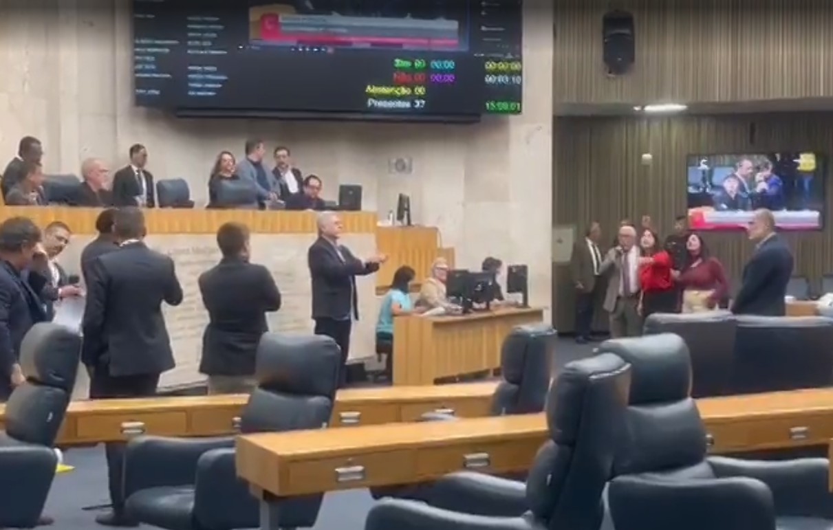 Pedido de minuto de silêncio por mortes em operação no Rio vira bate-boca na Câmara de SP