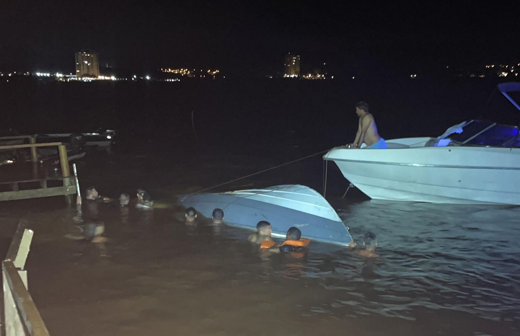 O que se sabe sobre acidente com lancha que deixou seis mortos na divisa entre SP e MG