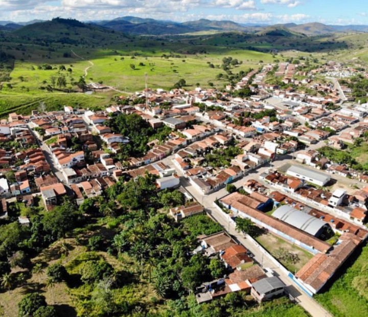 Homem é preso em flagrante por estuprar criança de 6 anos e ameaçar a mãe da vítima na Bahia