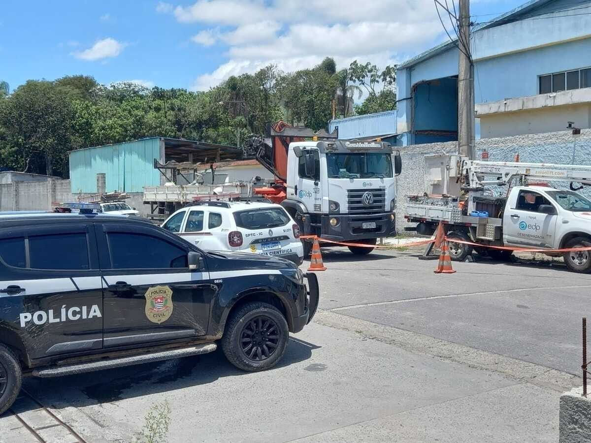 Polícia flagra furto de energia em metalúrgica de Itaquaquecetuba; prejuízo pode passar de R$ 50 mil  