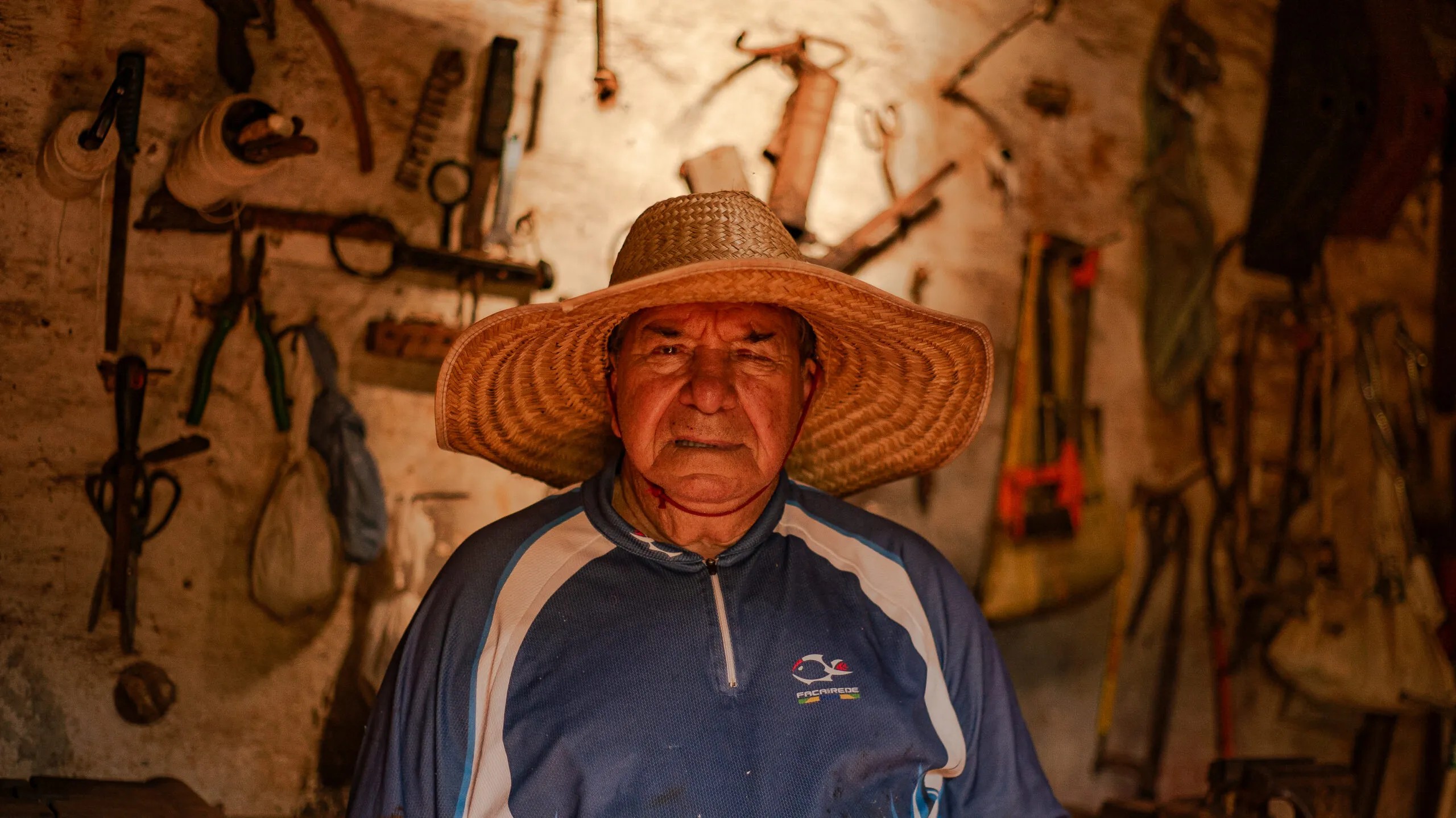 Centro Cultural de Tatuí sedia exposição fotográfica que celebra o trabalhador rural e a cultura caipira